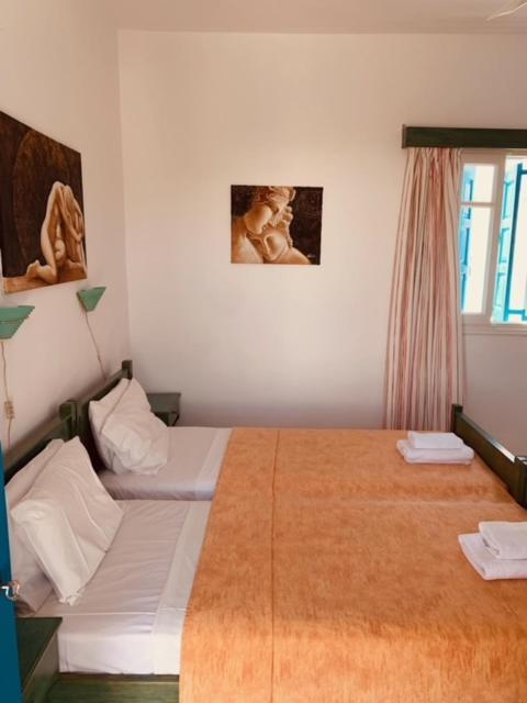 Manousos Rooms Adamantas  Exterior photo