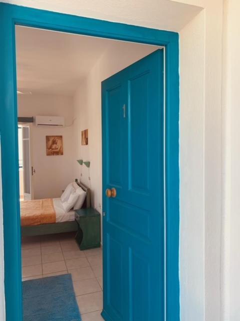 Manousos Rooms Adamantas  Exterior photo