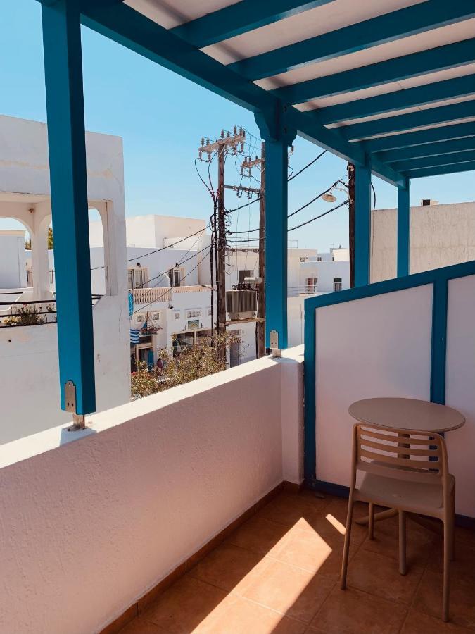 Manousos Rooms Adamantas  Exterior photo