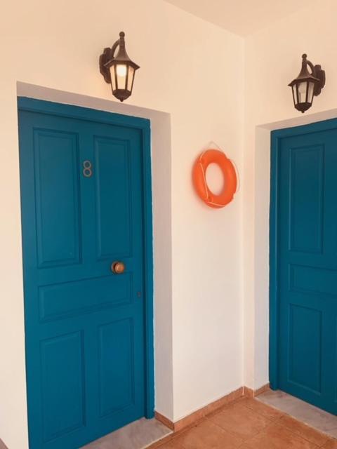 Manousos Rooms Adamantas  Exterior photo