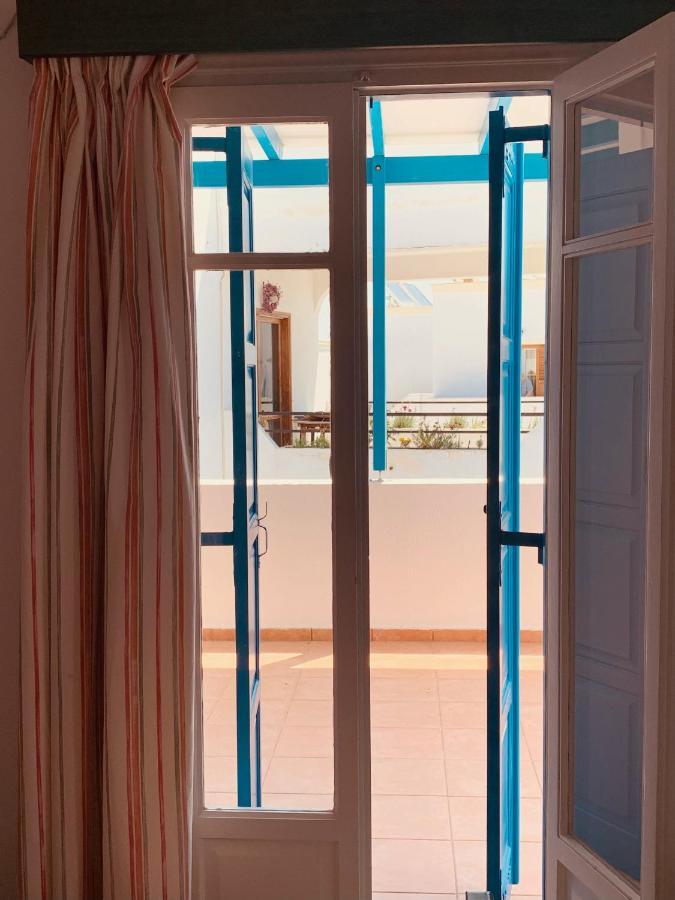 Manousos Rooms Adamantas  Exterior photo