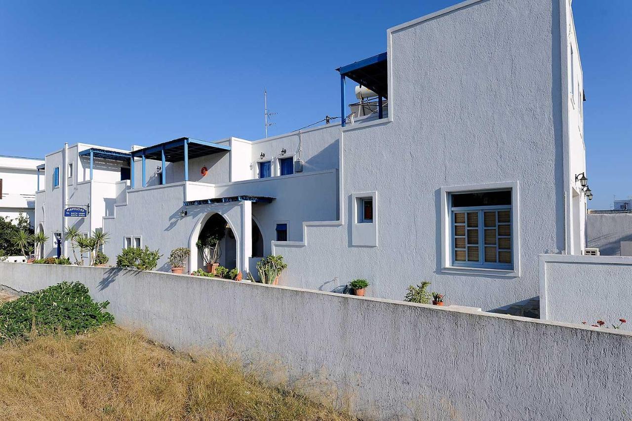 Manousos Rooms Adamantas  Exterior photo